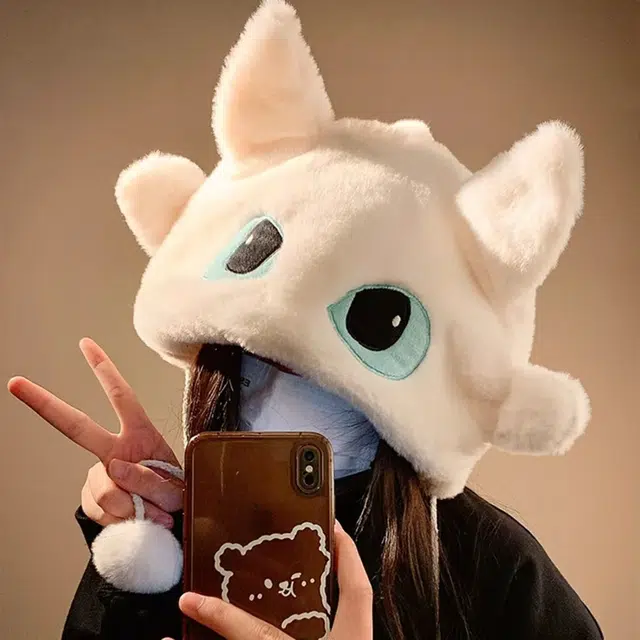 恩僾德 可爱小飞龙光煞毛绒雷锋帽子显脸小高颜值小众可爱秋冬季加厚保暖百搭护耳#好运 聚酯纤维 绒线帽 男女同款情侣款