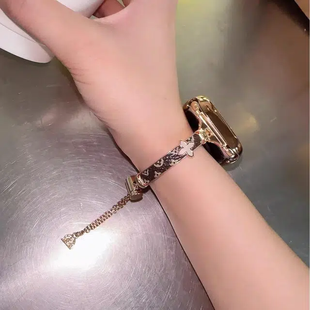 老佳 苹果适用 手表表带 皮质材质 贴皮手镯表带男女通用