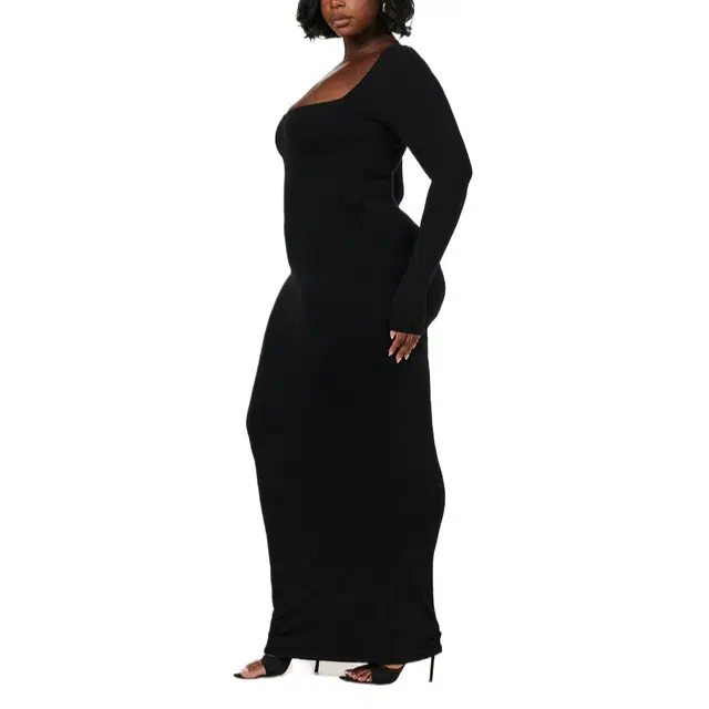 NAKED WARDROBE NW Square Maxi Dress Curve