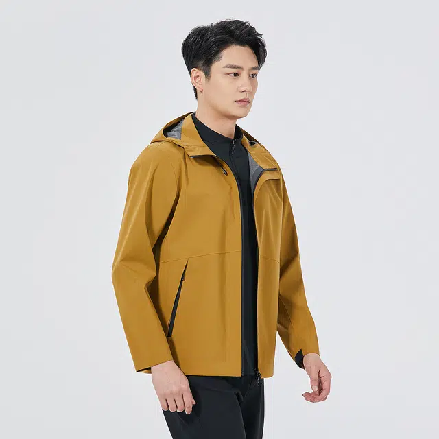 利郎 功能商旅纯色三防科技连帽商务休闲通勤秋季风衣 男款
