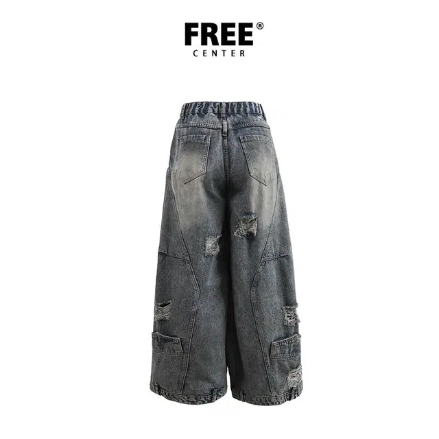 FREE CENTER