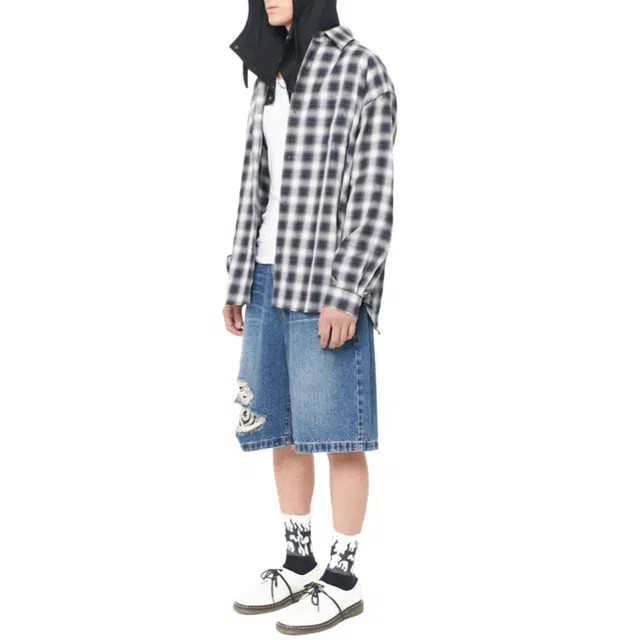 BESLOW DISTRESSED WIDE DENIM SHORTS