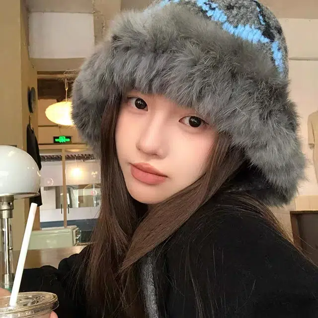 恩僾德 费尔岛风羊毛针织毛线女小众高颜值秋冬季保暖时尚复古护显脸小耳雷锋帽提花围巾 腈纶 绒线帽 男女同款情侣款