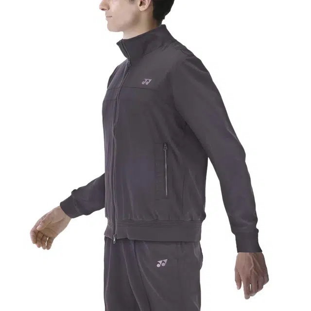YONEX