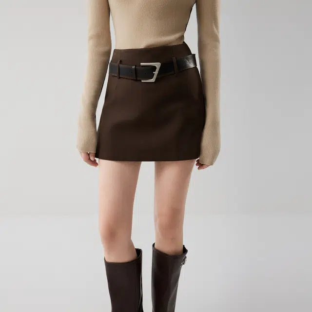 ELLE A