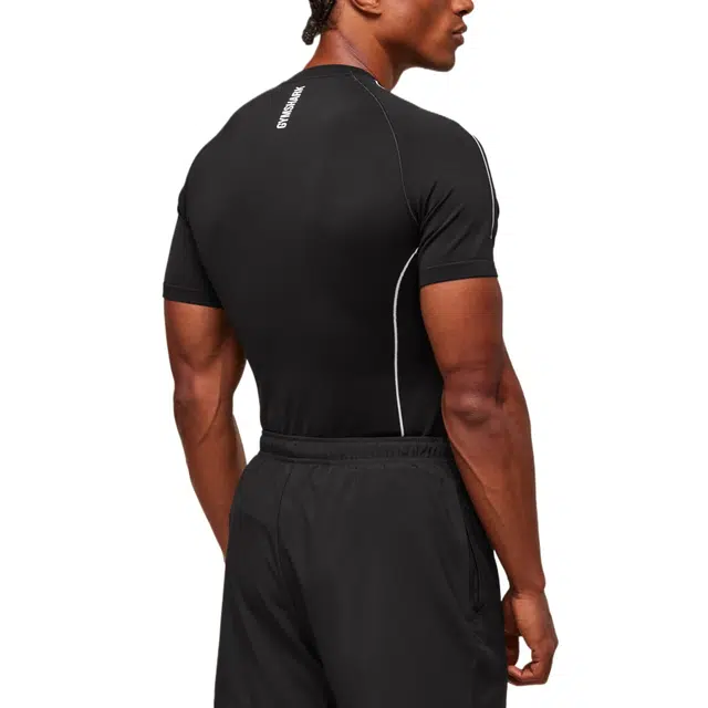 GYMSHARK T