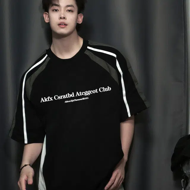HIPHOPPUNKS T