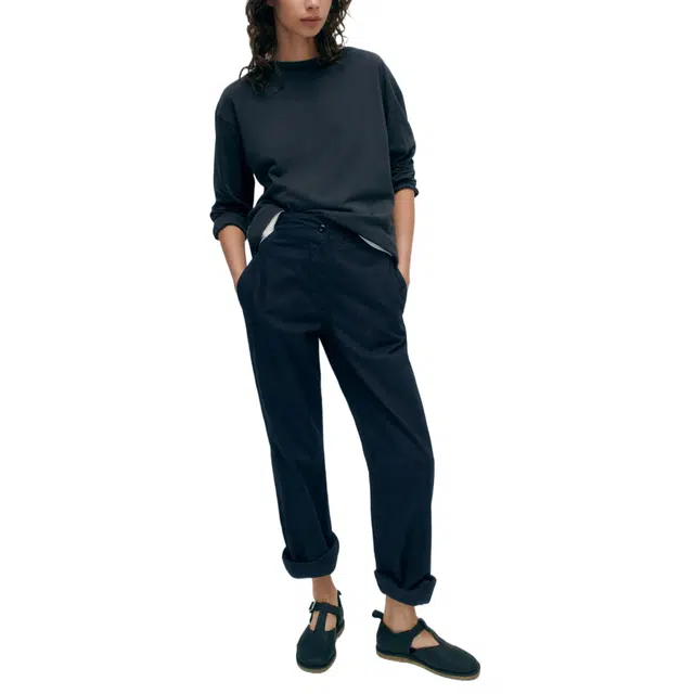 MARGARETHOWELL T