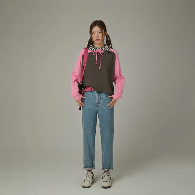 CHUU 2023T