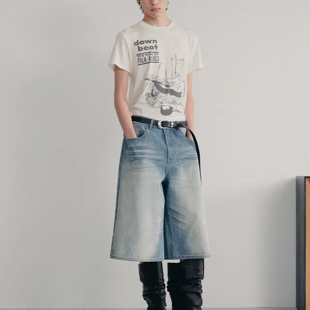 J CAESAR STUDIO T