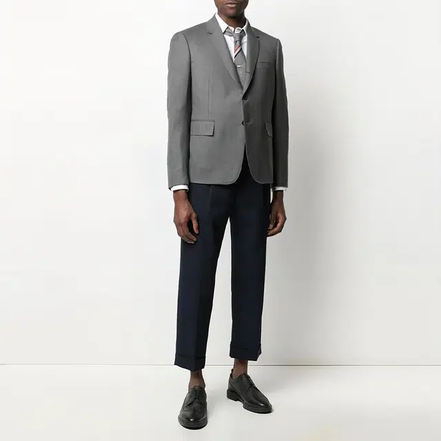 THOM BROWNE