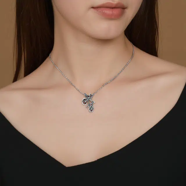 S925