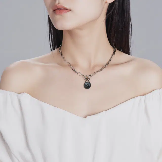 Swarovski -