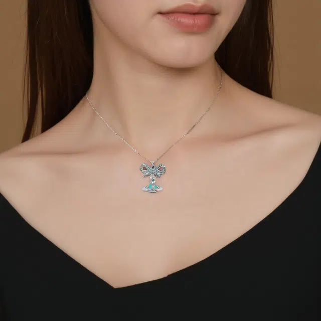 Vivienne Westwood Octavie orb 925
