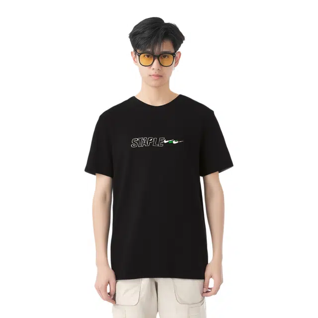 staple x Nike T