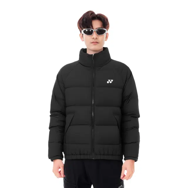 YONEX