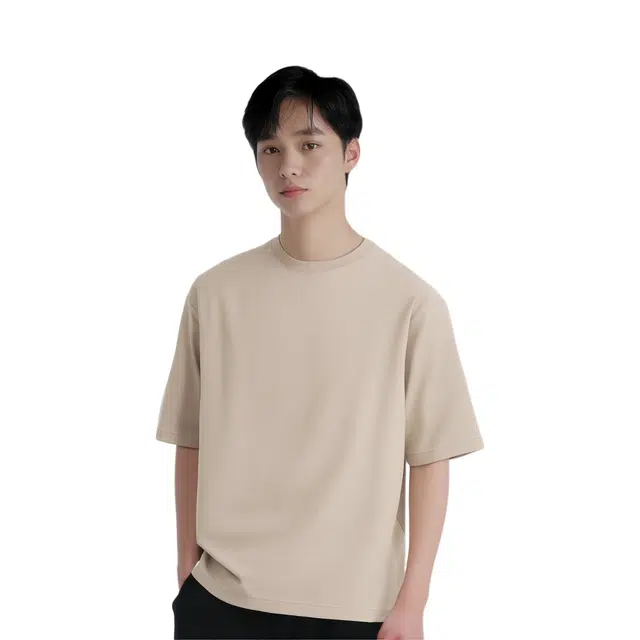 UNIQLO SS24 U T