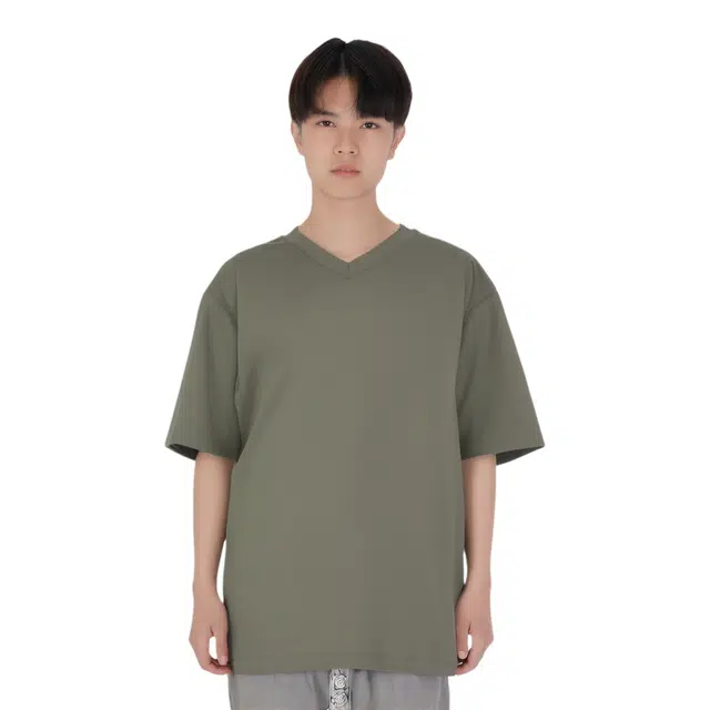 UNIQLO x theory vT