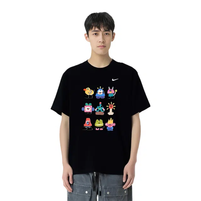Nike Sportswear T