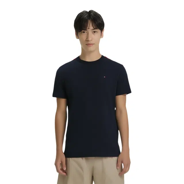 Tommy Hilfiger T