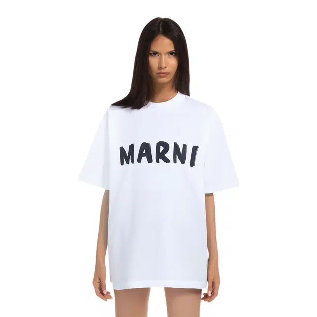 MARNI T