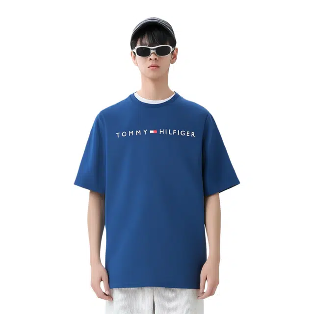 Tommy Hilfiger T
