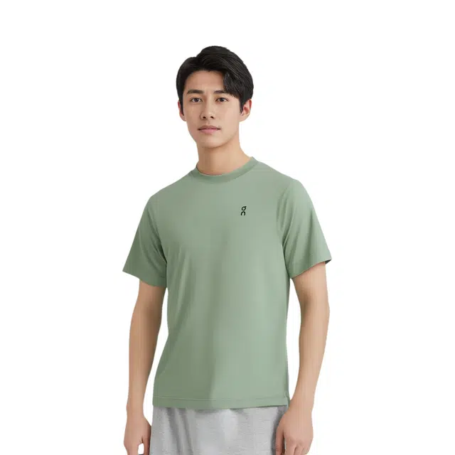 On Graphic-T T