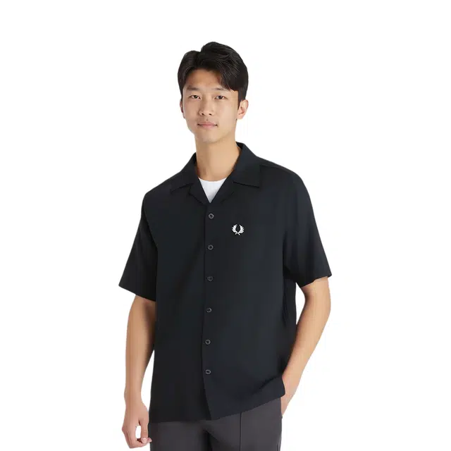 FRED PERRY SS25