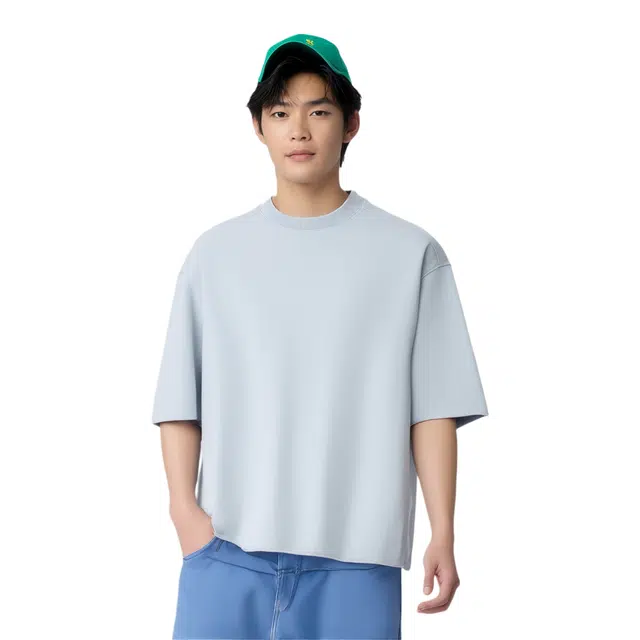 HM T