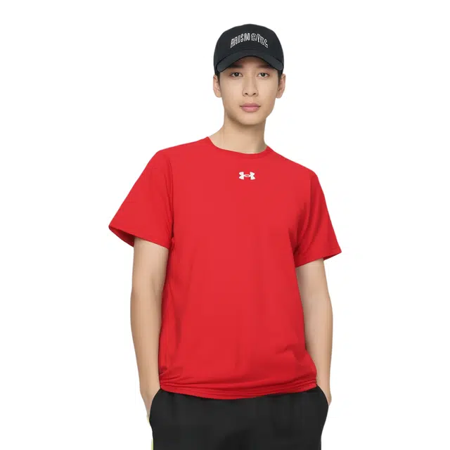 Under Armour T