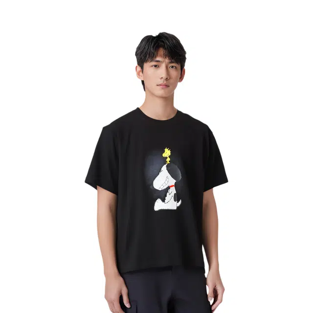 UNIQLO x Peanuts Snoopy T-Shirt Black