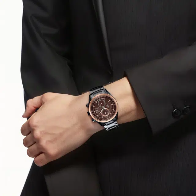 CITIZEN Eco-Drive 43mm