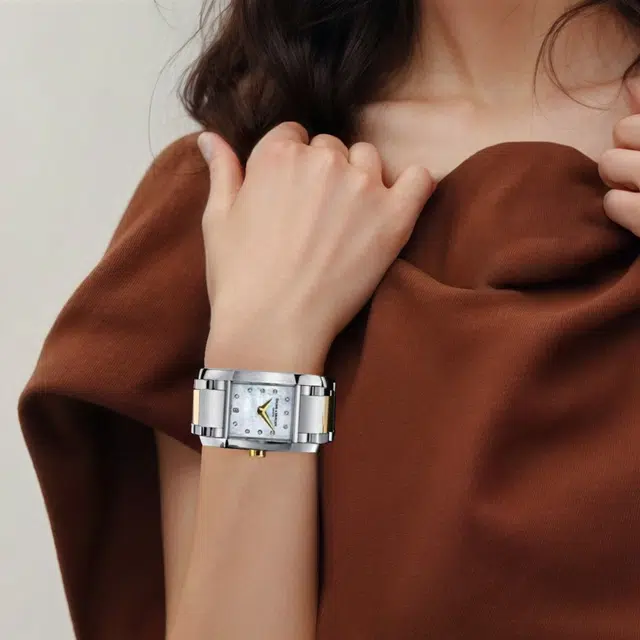 Baume Mercier 30 18k MOA08738