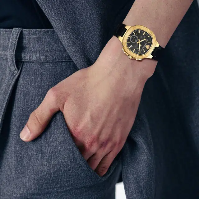 VERSACE V-LADYCHRONOSQUARE 40mm 50m