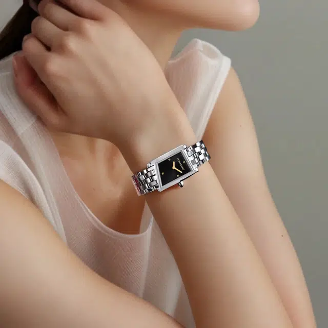 FERRAGAMO 22*36mm 30