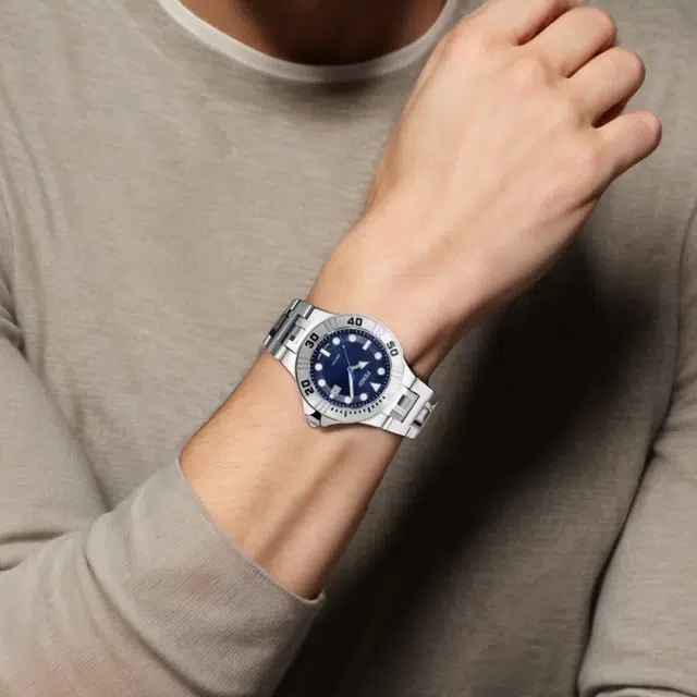FENDI 42mm 100