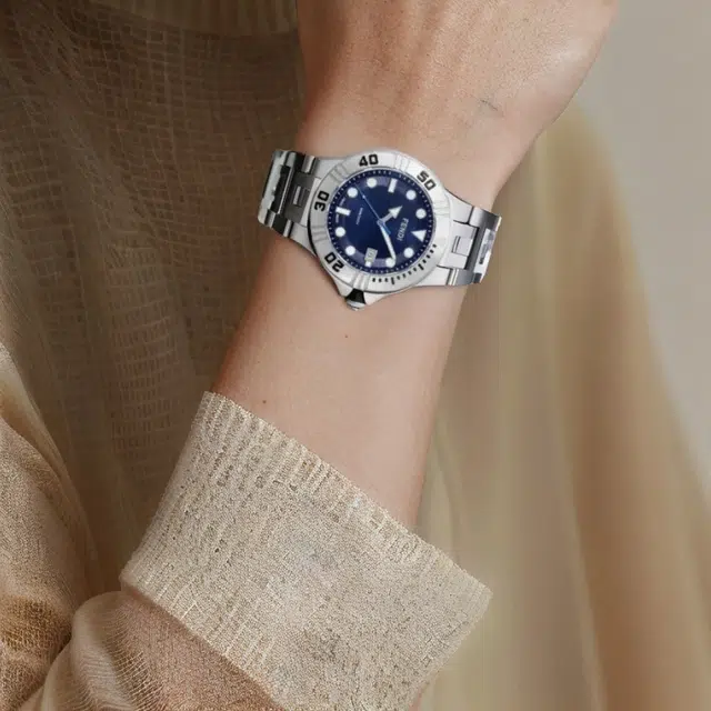 FENDI 42mm 100