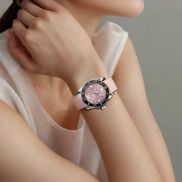 GUCCI Gucci Dive 36mm 100