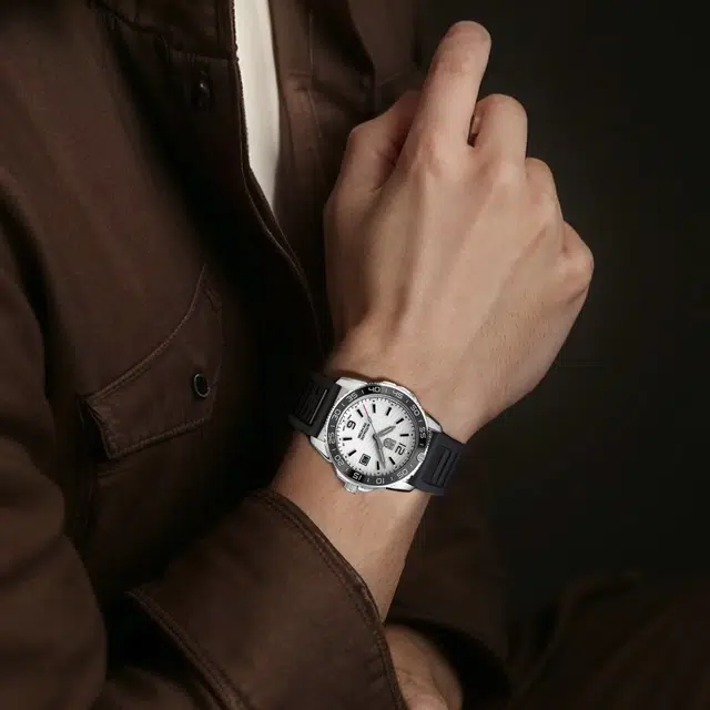 LUMINOX 200 42mm