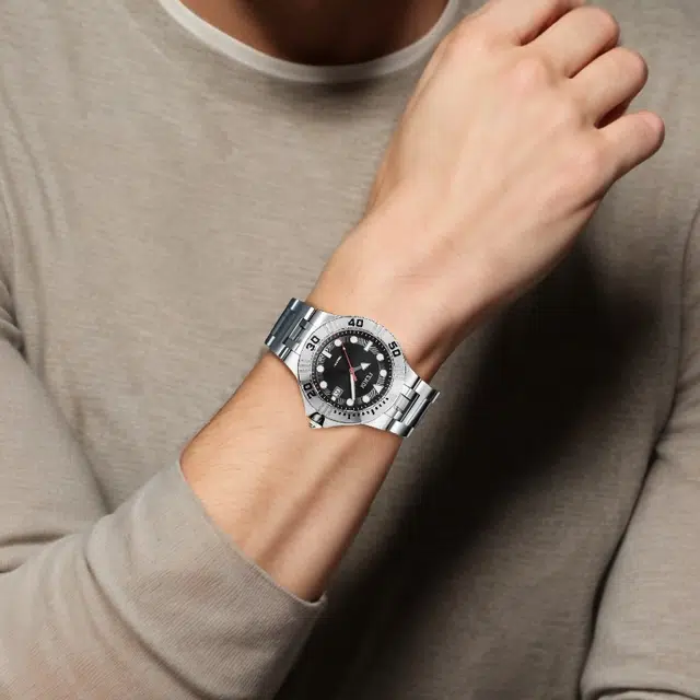 FENDI 42mm 100