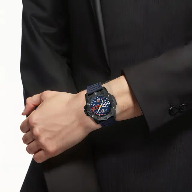 LUMINOX 3860 200 45mm