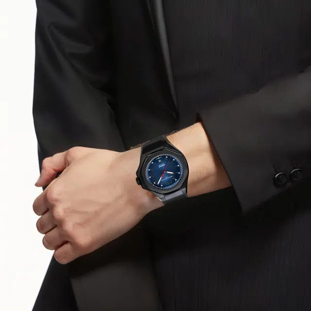 GPGIRARD-PERREGAUX 300 44mm PVD