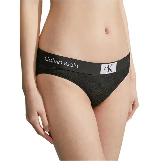CKCalvin Klein SS23 1