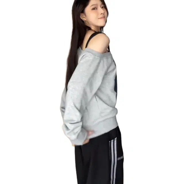 北极绒 美式复古灰色露肩斜肩女秋冬设计感小众宽松显瘦长袖上衣卫衣 女款