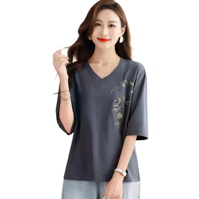PIERRE CARDIN T