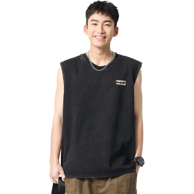 米素力 水洗做旧无袖高级感英文圆领背心 男款