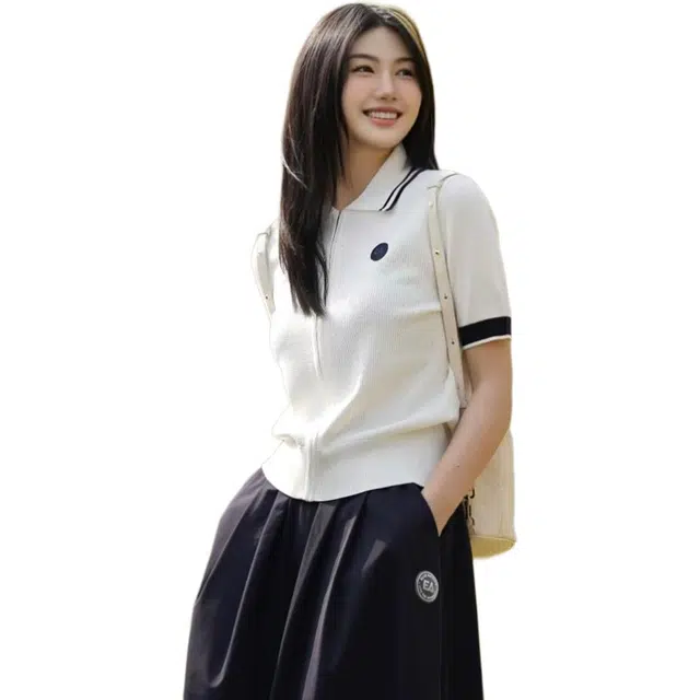 Elle Active T