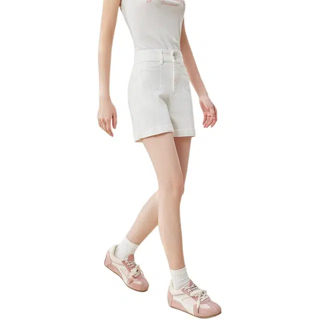 爱依服 设计感通勤百搭休闲短裤 女款