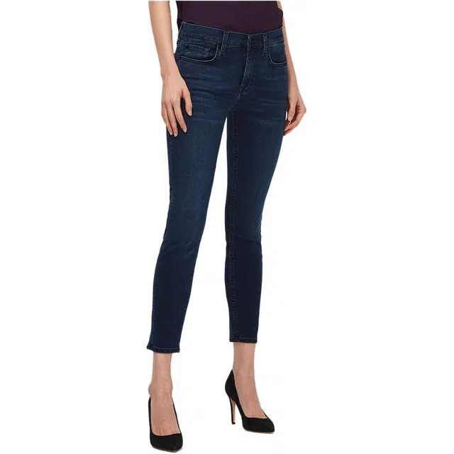 7 FOR ALL MANKIND