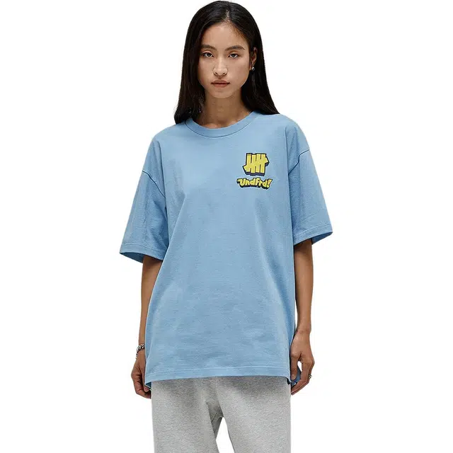 UNDEFEATED T
